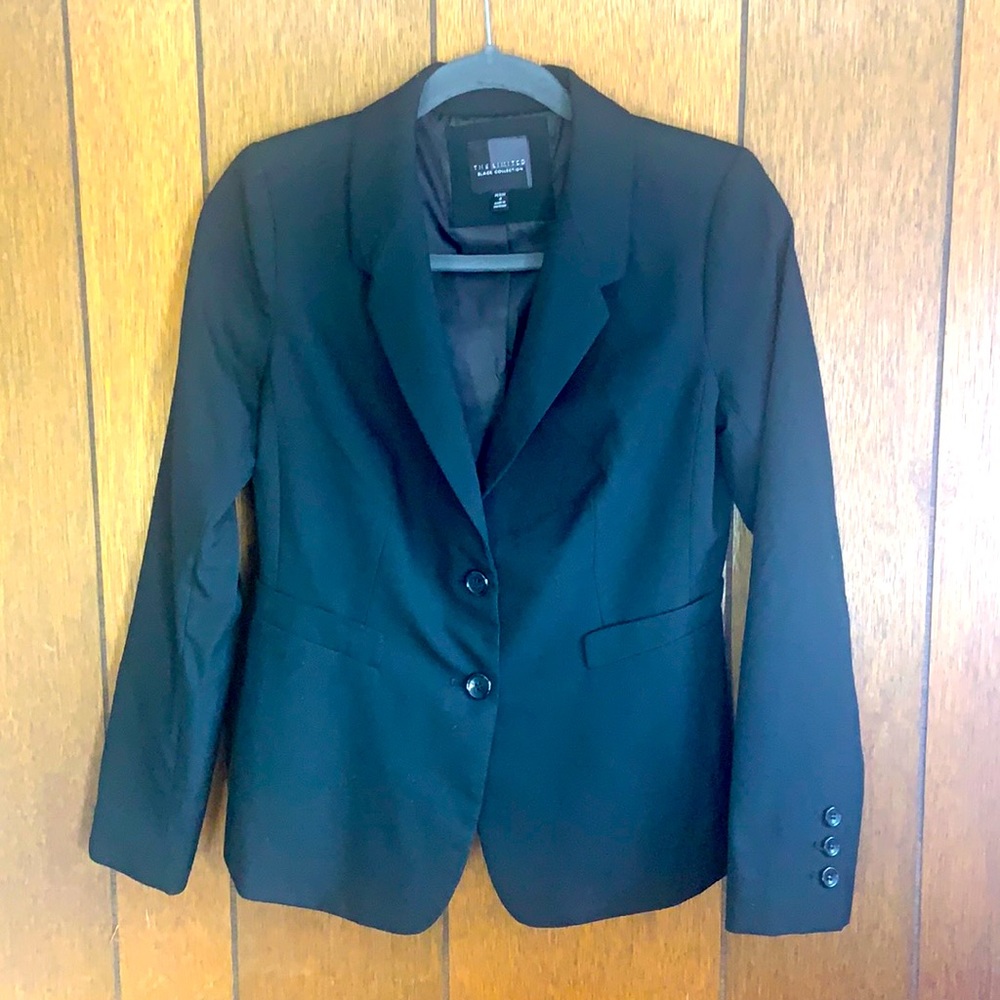 Blazer - Picture 1 of 5